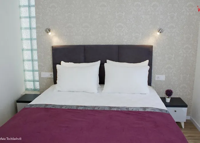 Sameba Luxury, Golden View