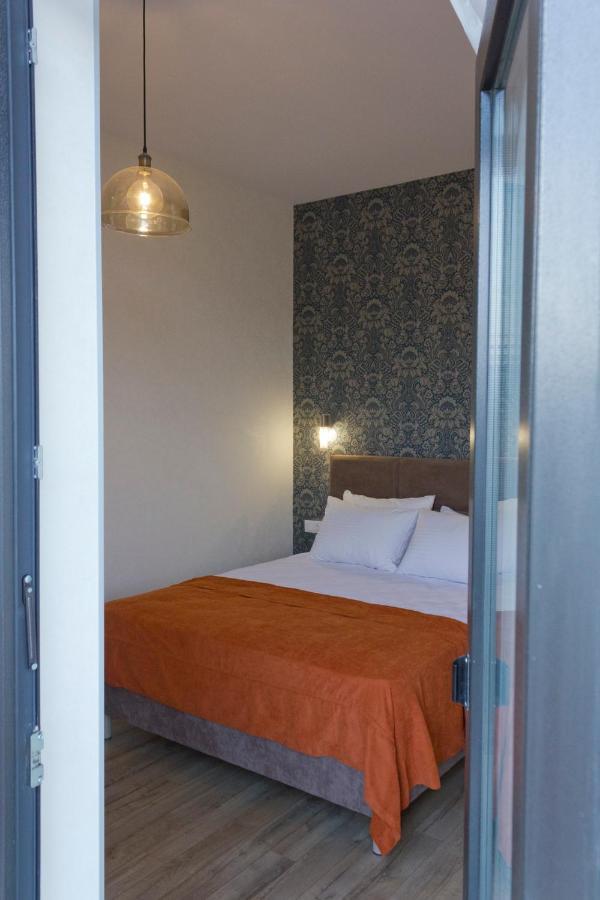 Sameba Luxury, Golden View Apartament
